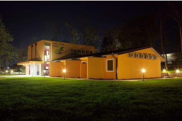 Garni Hotel Siesta Nova Gorica Exterior foto